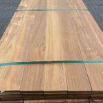 Ca. 140x Guyana Ipé planken geschaafd, 21x145mm, lengte 395cm